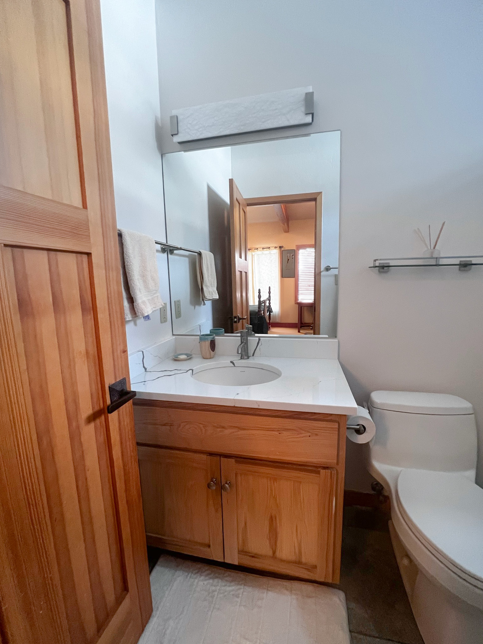 3-valentine-dr-om-design-interior-remodel-three-quarter-bathroom-vanity-mirror