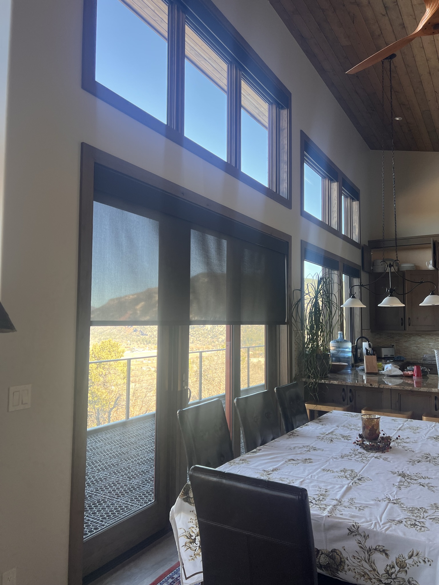 custom-window-covering-mountain-view-kitchen-om-design