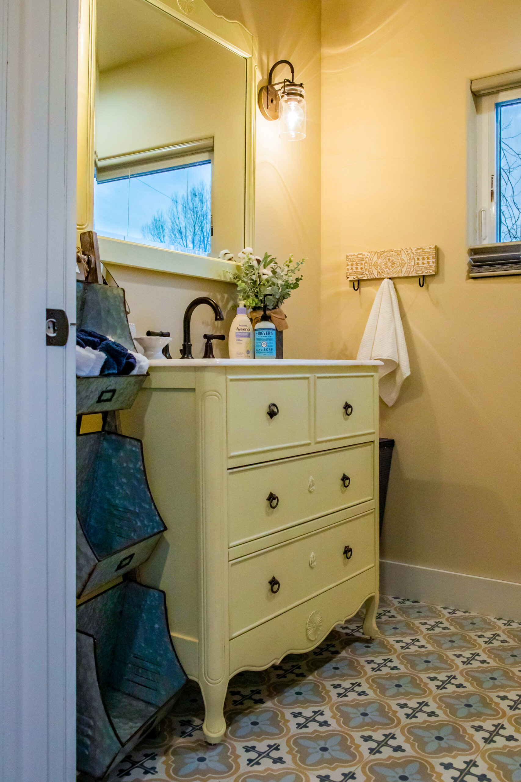 leplatts-pond-om-design-loft-remodel-refurbished-dresser-bathroom-vanity-sink